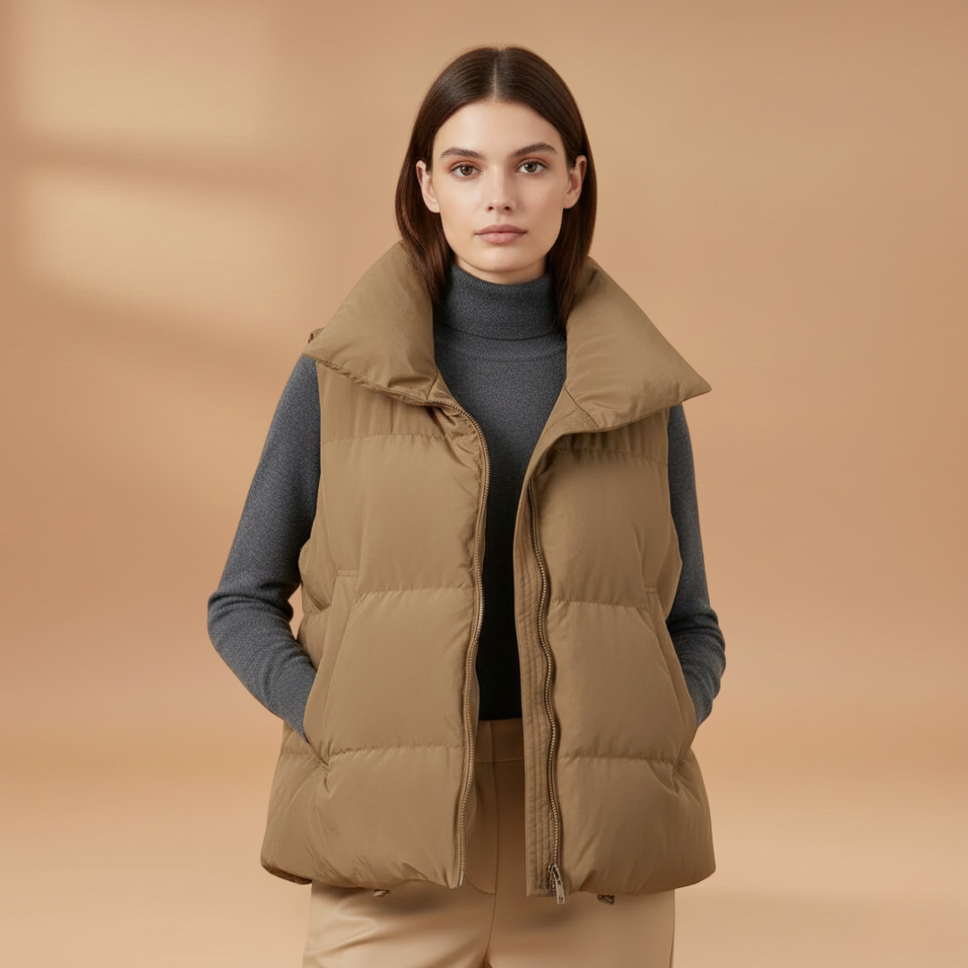 Sleeveless Women's Bodywarmer Jacket with Large Front Pockets and Zip Closure 4
